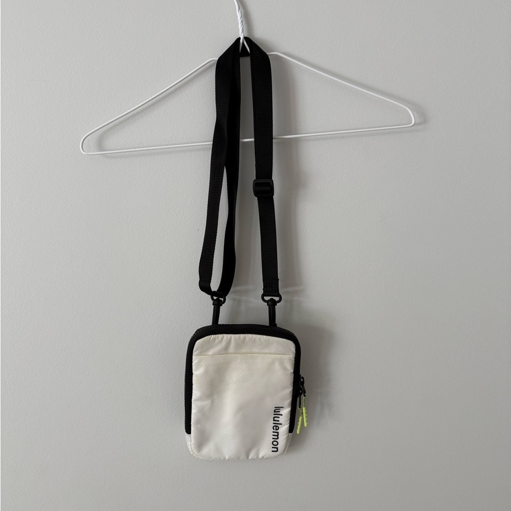 Lululemon crossbody bag